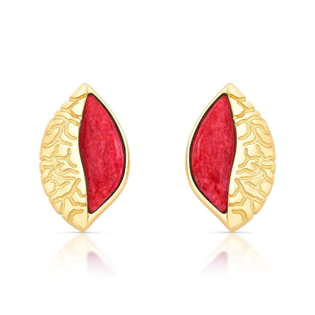 Brinco Folha - Brinco em banho de ouro 24k - Coleção Amazônia - HELLAS